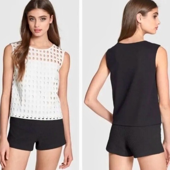 Bailey 44 white lace black back top s EUC - Picture 3 of 8